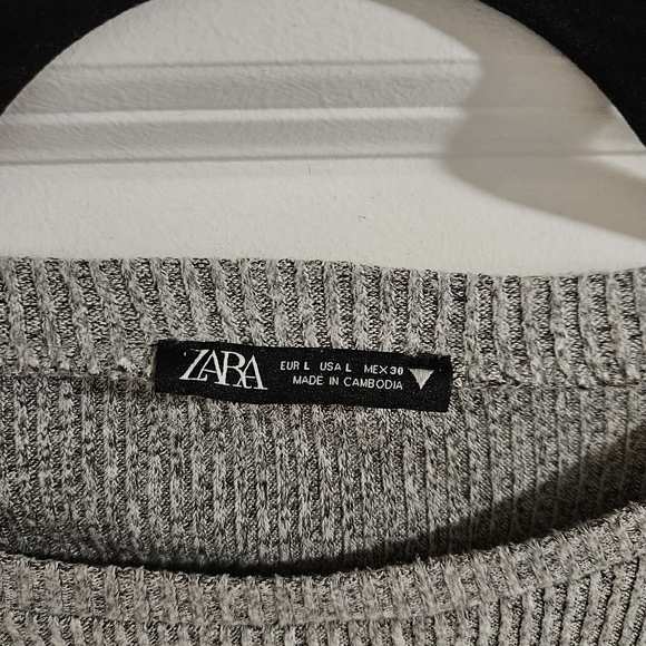 Zara Heather Gray Ribbed Knit Zara Cropped Top - Picture 2 of 3